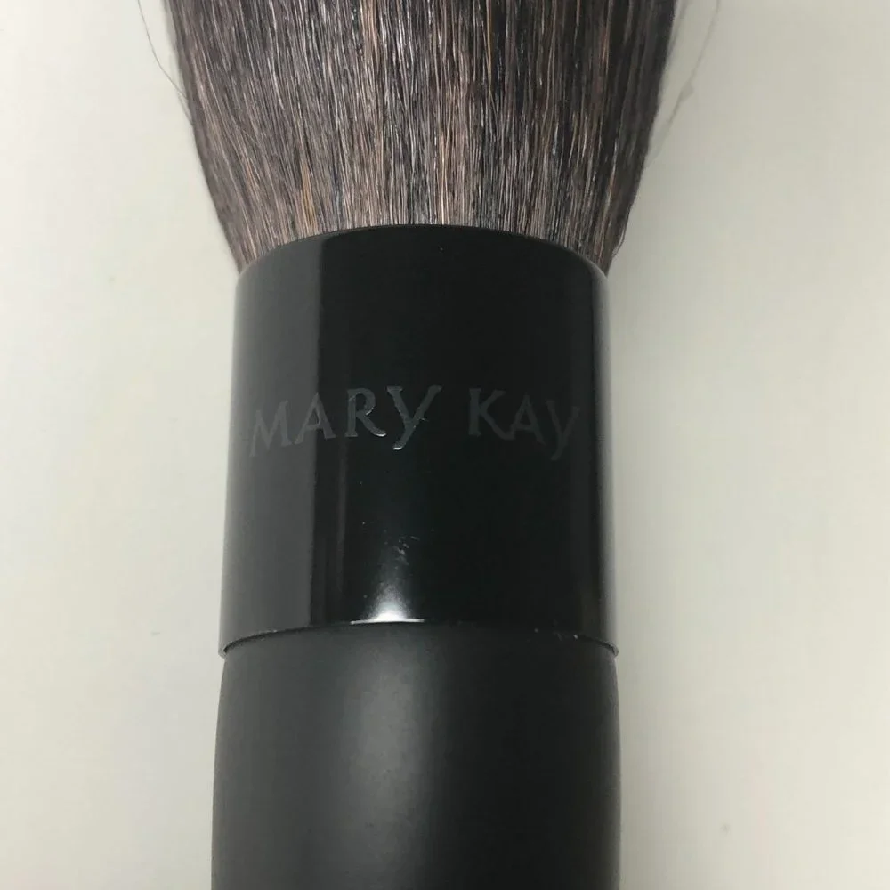 Mary Kay small make up brush